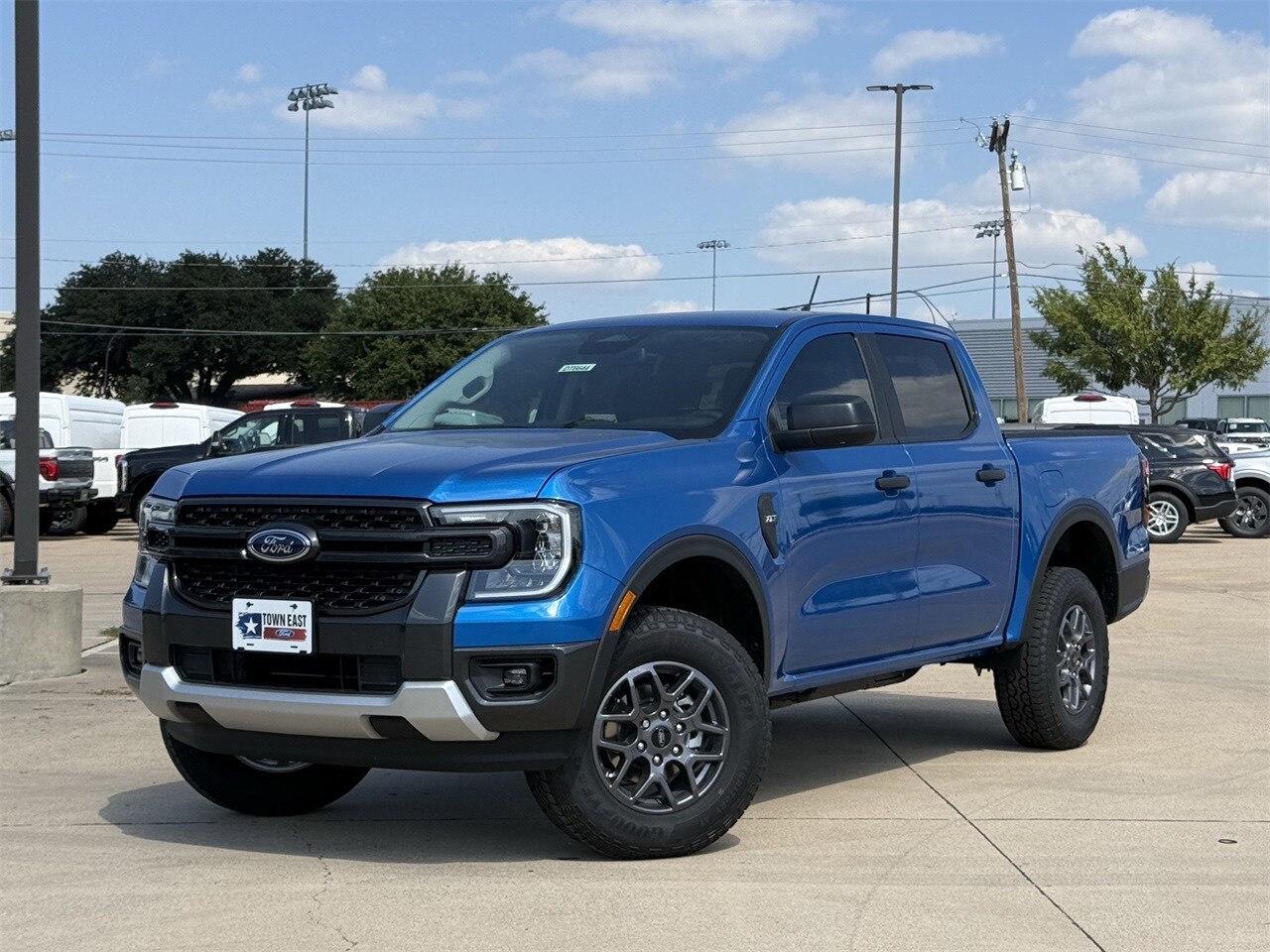 2025 Ford Ranger XLT photo 2