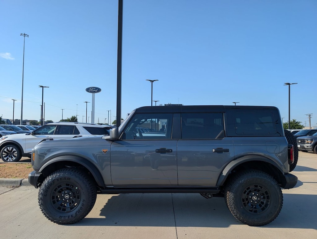 New 2026 Ford Bronco Badlands SUV