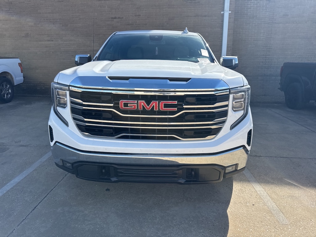 Used 2024 GMC Sierra 1500 SLT Truck
