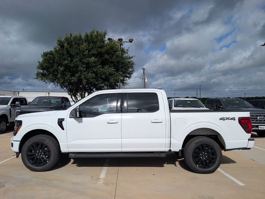 New 2026 Ford F-150 XLT Truck SuperCrew Cab