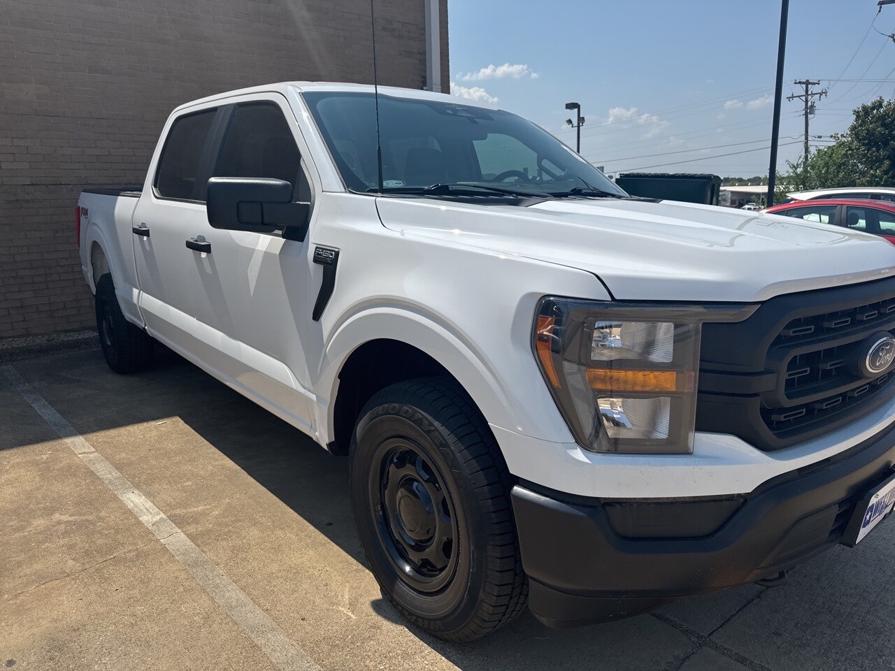 2023 Ford F-150 XL photo 3