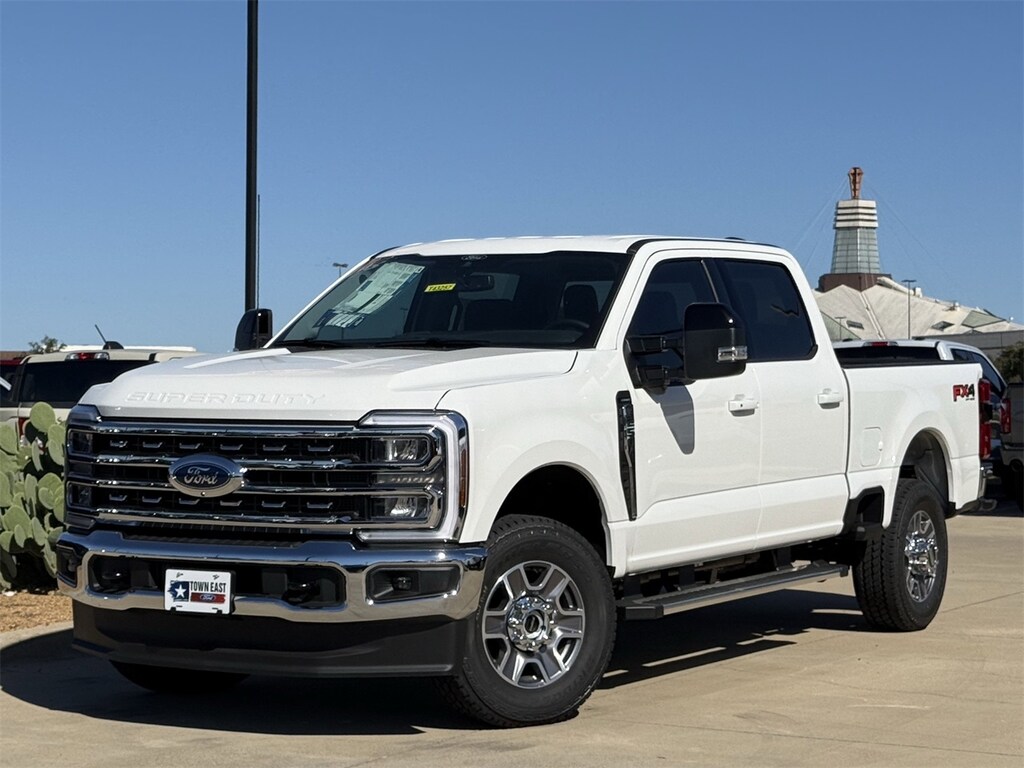 New 2026 Ford F-250 Lariat Truck Crew Cab