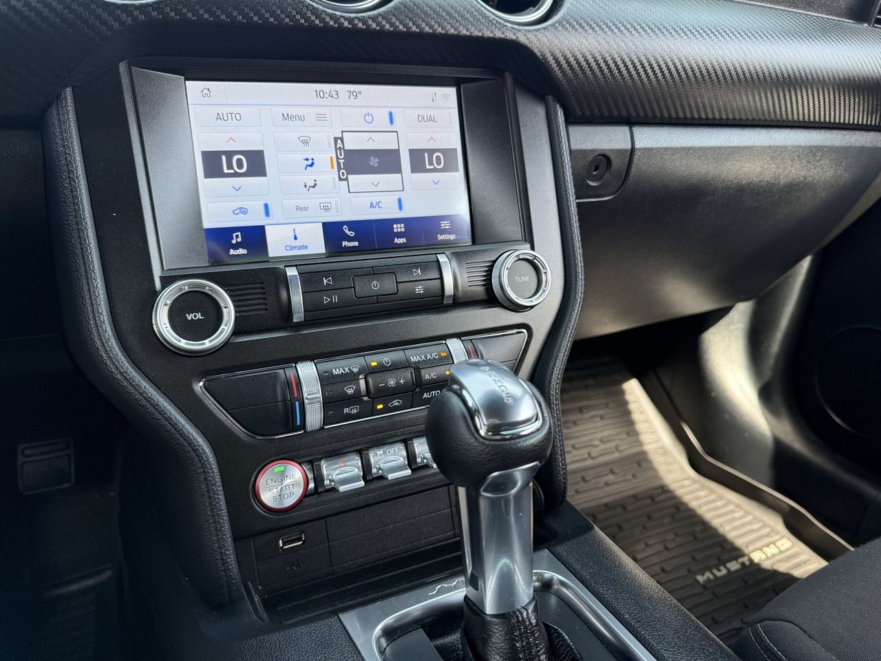 2022 Ford Mustang EcoBoost - Photo 15