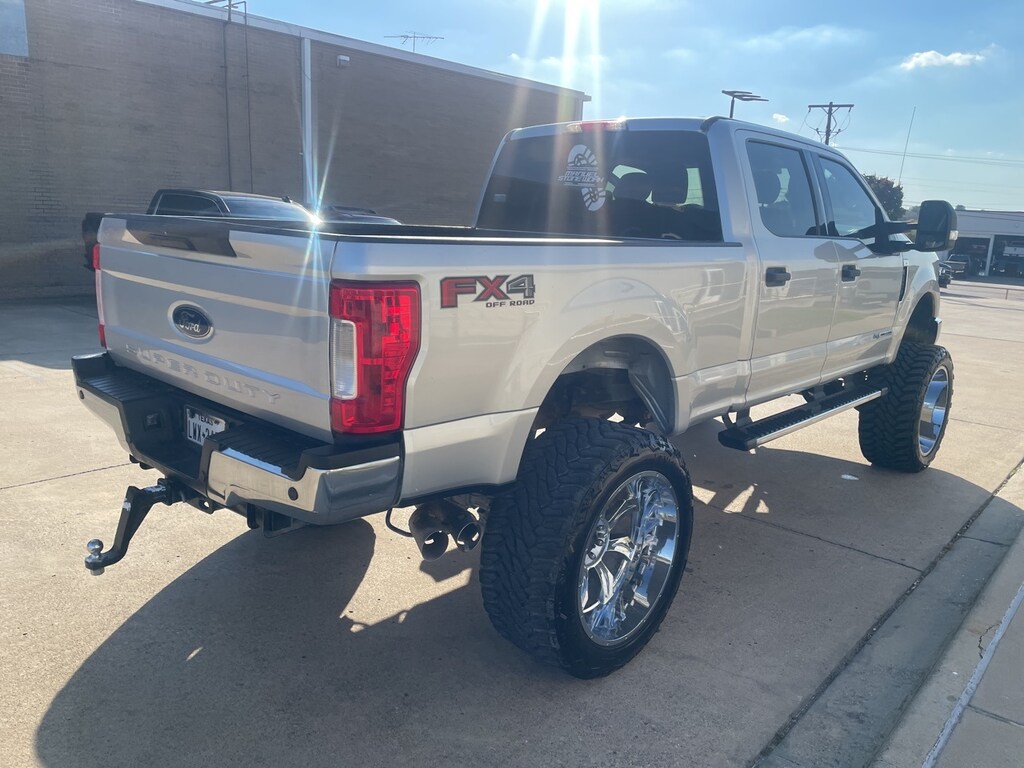Used 2019 Ford F-250SD XLT Truck