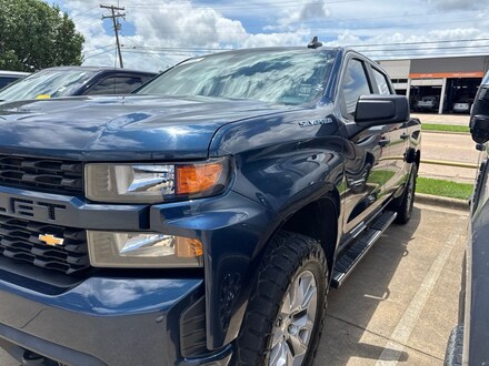 2021 Chevrolet Silverado 1500 Custom Truck