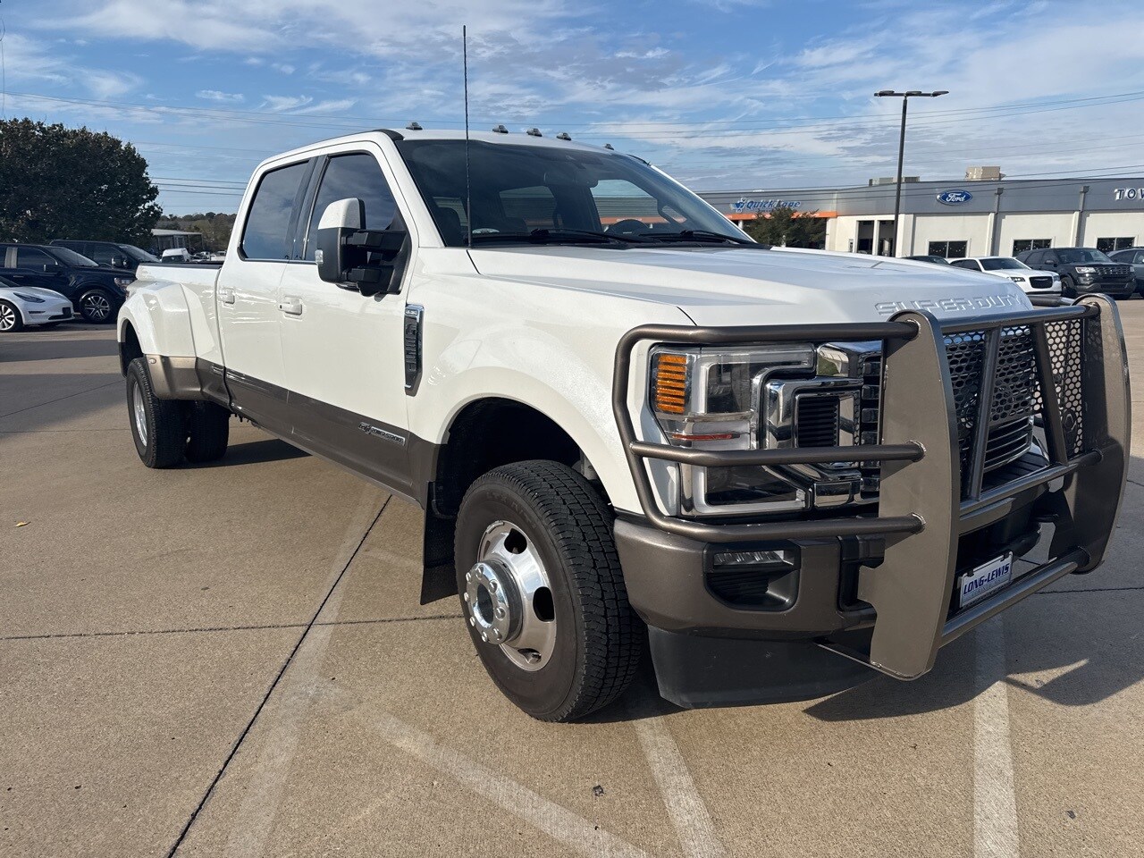 2022 Ford F-350 photo 3