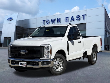 2026 Ford F-250 XL Truck Regular Cab