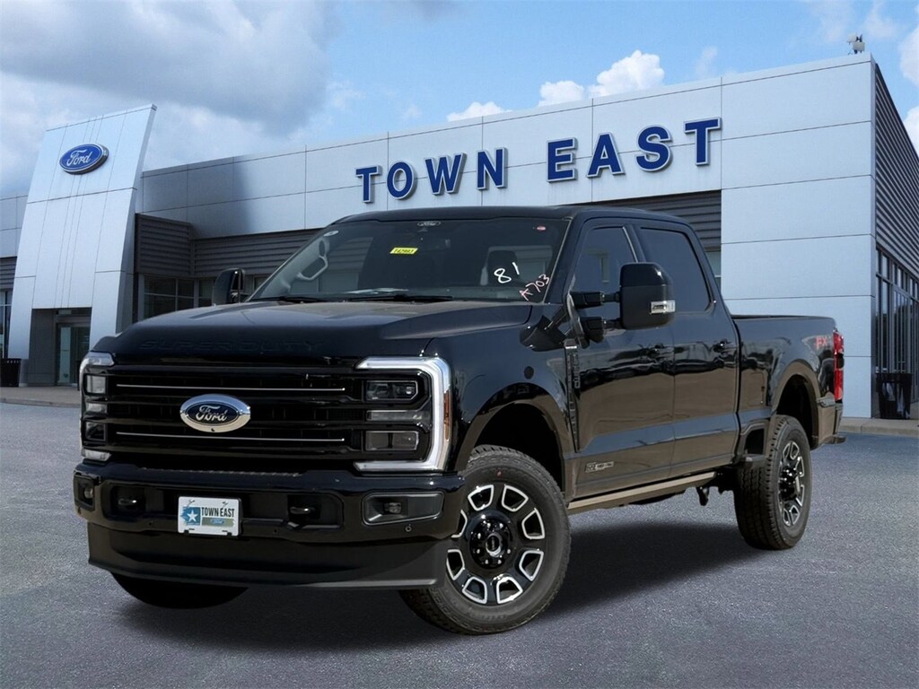 New 2026 Ford F-250 Platinum Truck Crew Cab