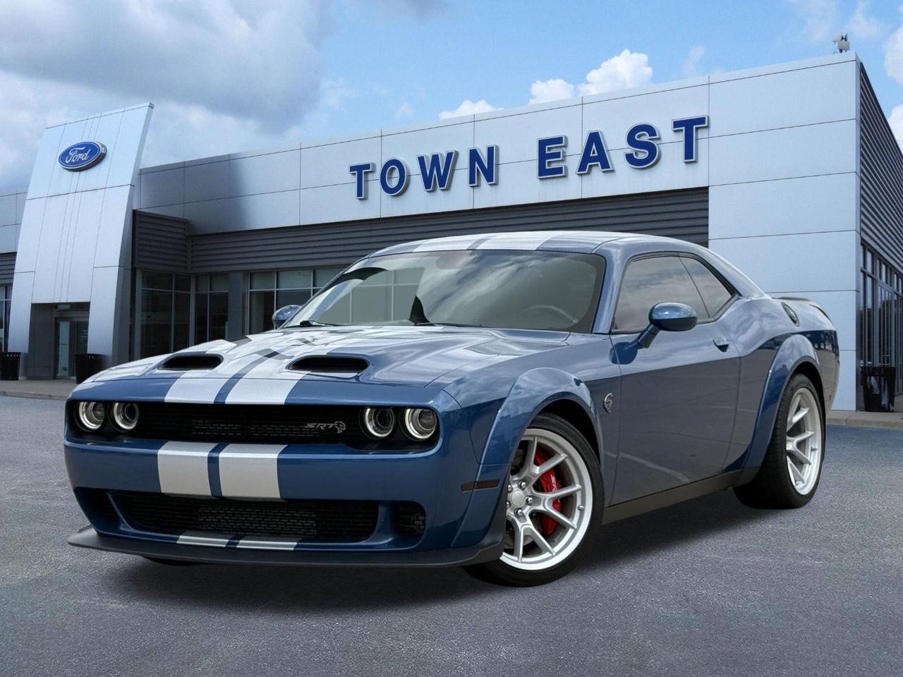 2021 Dodge Challenger SRT Hellcat Redeye Widebody Auto's photo