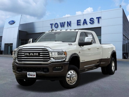 2024 Ram 3500 Laramie Longhorn Truck