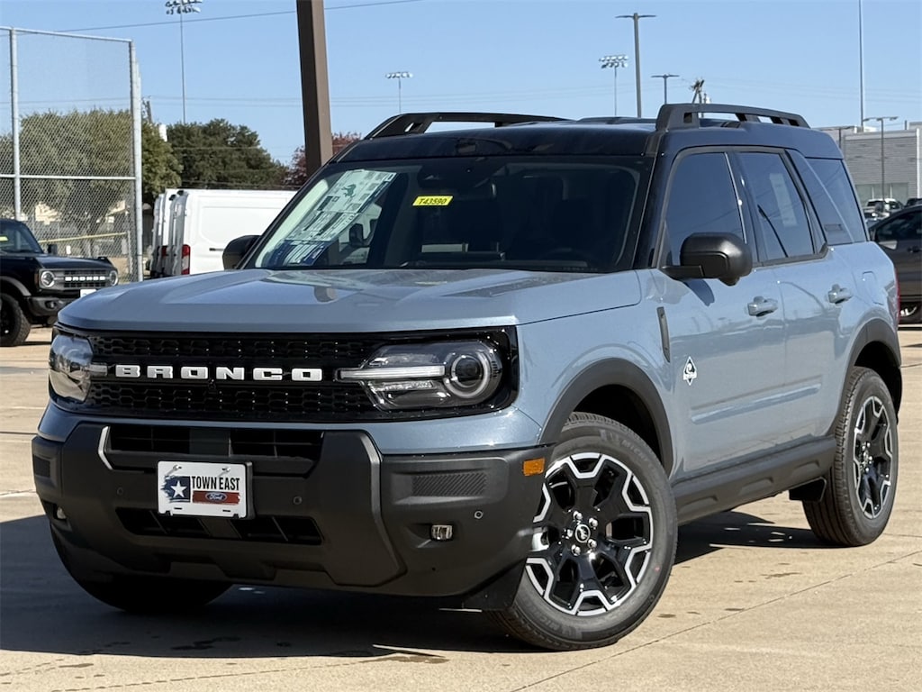 New 2025 Ford Bronco Sport Outer Banks SUV