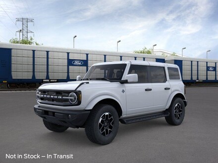 2026 Ford Bronco Outer Banks SUV