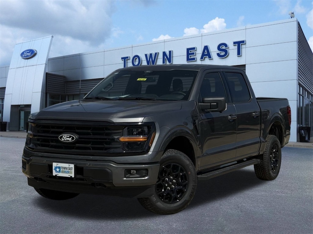 New 2025 Ford F-150 XLT Truck SuperCrew Cab