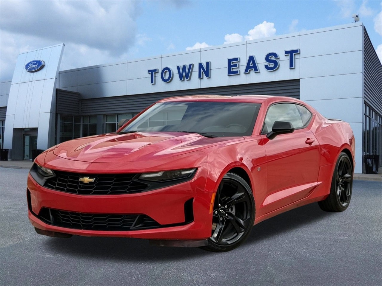 2024 Chevrolet Camaro 1LT's photo