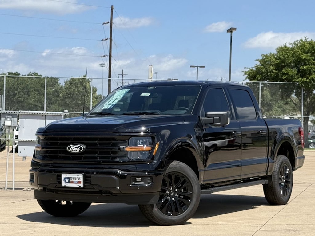 New 2026 Ford F-150 XLT Truck SuperCrew Cab