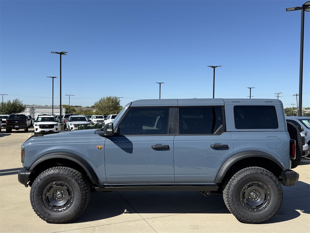 New 2025 Ford Bronco Badlands SUV