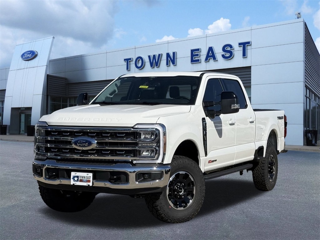 New 2026 Ford F-250 Lariat Truck Crew Cab