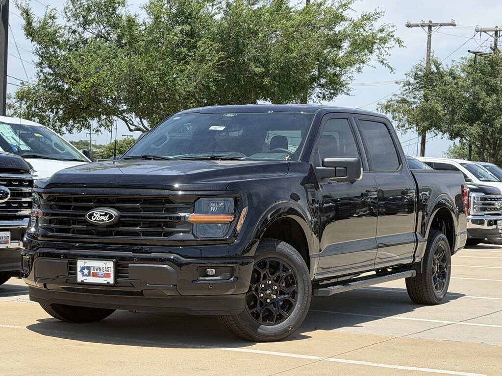 New 2026 Ford F-150 XLT Truck SuperCrew Cab