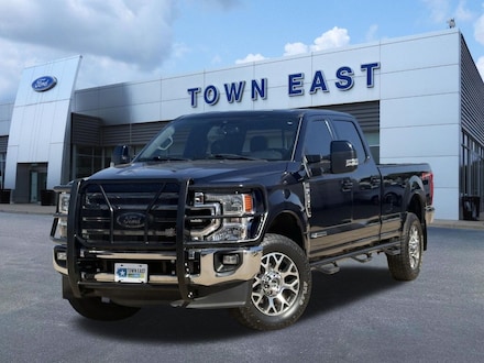 2022 Ford F-250SD Lariat Truck