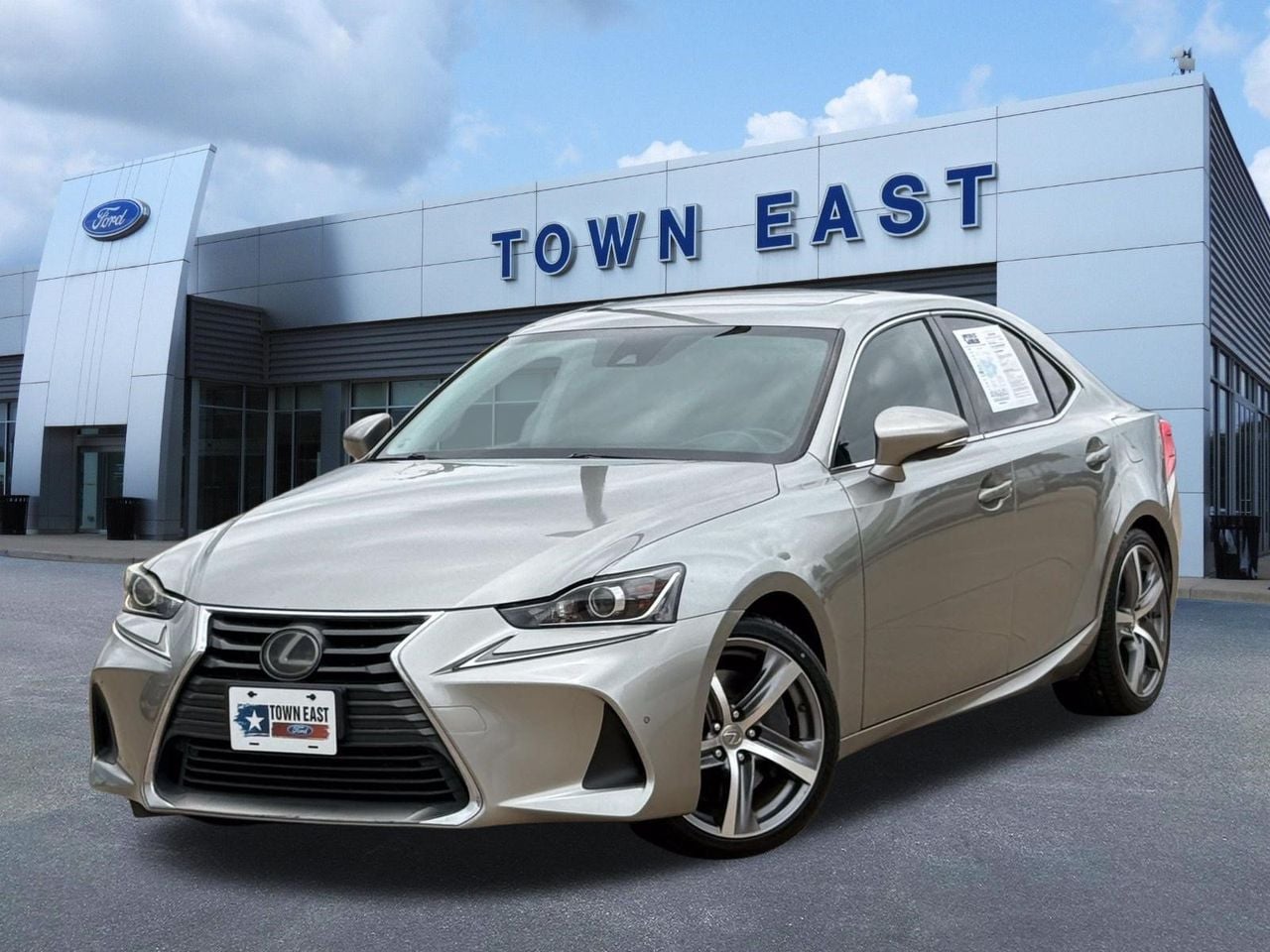 Silver 2018 Lexus IS 300 RWD Sedan Rear-Wheel Drive 8-Speed Dual Clutch