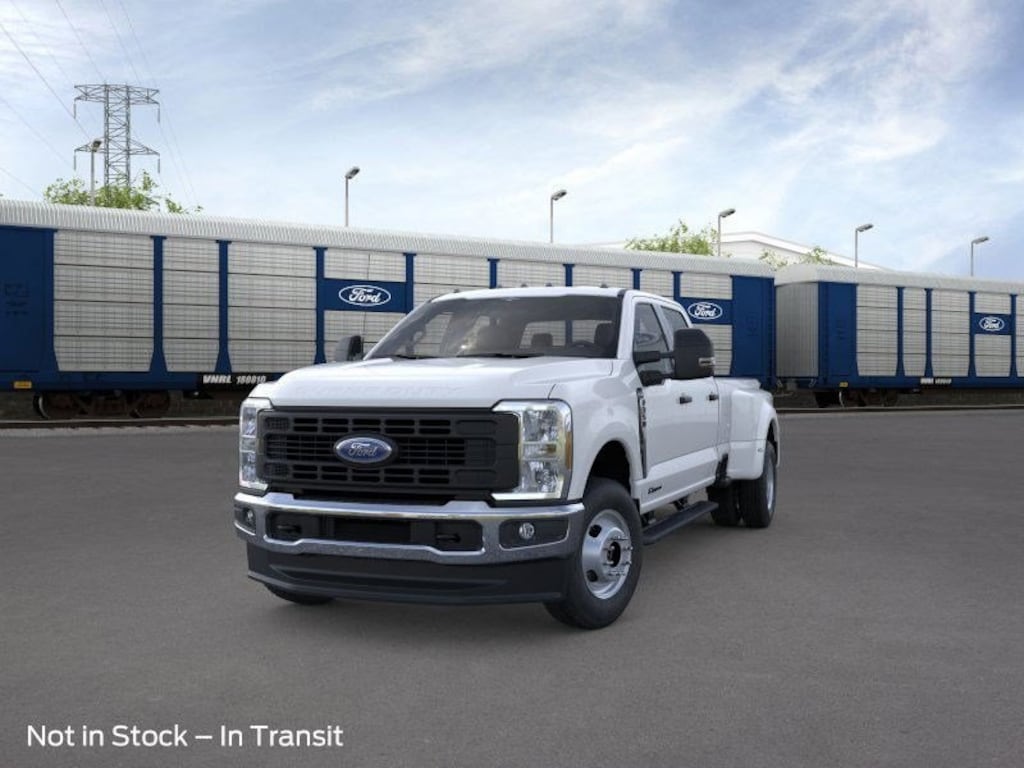 New 2026 Ford F-350 XL Truck Crew Cab