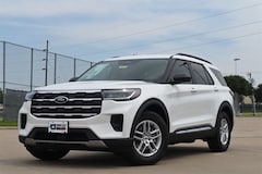 2025 Ford Explorer Active SUV