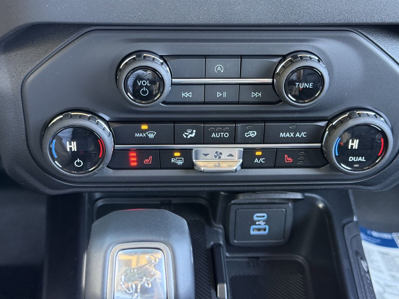 2025 Ford Bronco 4-Door Big Bend - Photo 17