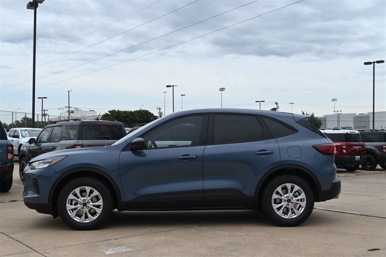 2025 Ford Escape Active photo 3