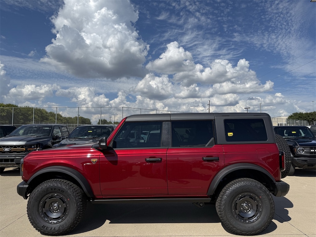 New 2025 Ford Bronco Badlands SUV