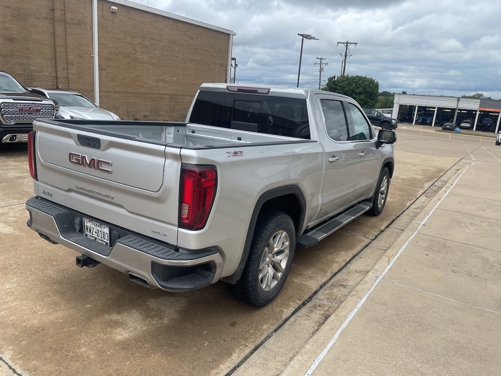 Used 2021 GMC Sierra 1500 SLT Truck