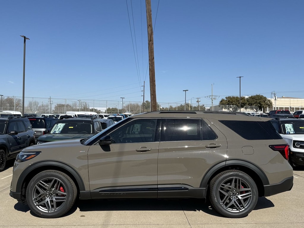 New 2026 Ford Explorer ST-Line SUV