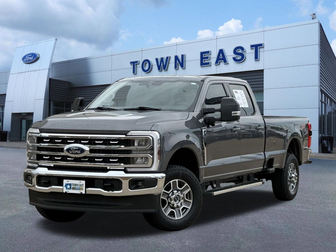 2024 Ford F-350 Lariat 4x4 Crew Cab 8' Box SRW's photo