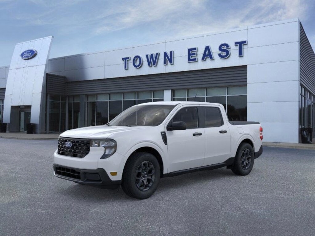 New 2025 Ford Maverick XLT Truck SuperCrew