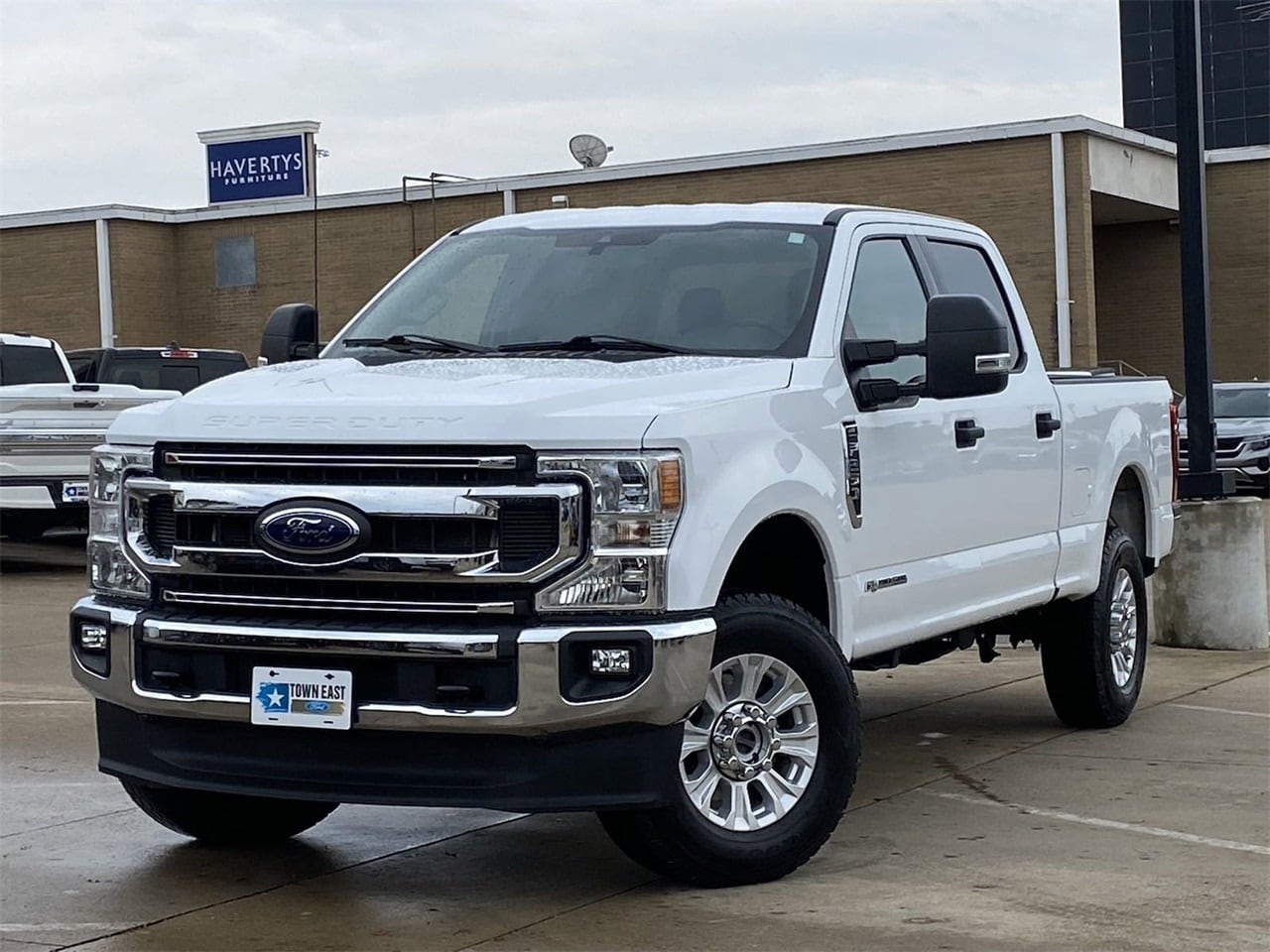 Certified 2022 Ford F-250 Super Duty XLT with VIN 1FT7W2BT0NEF15042 for sale in Mesquite, TX