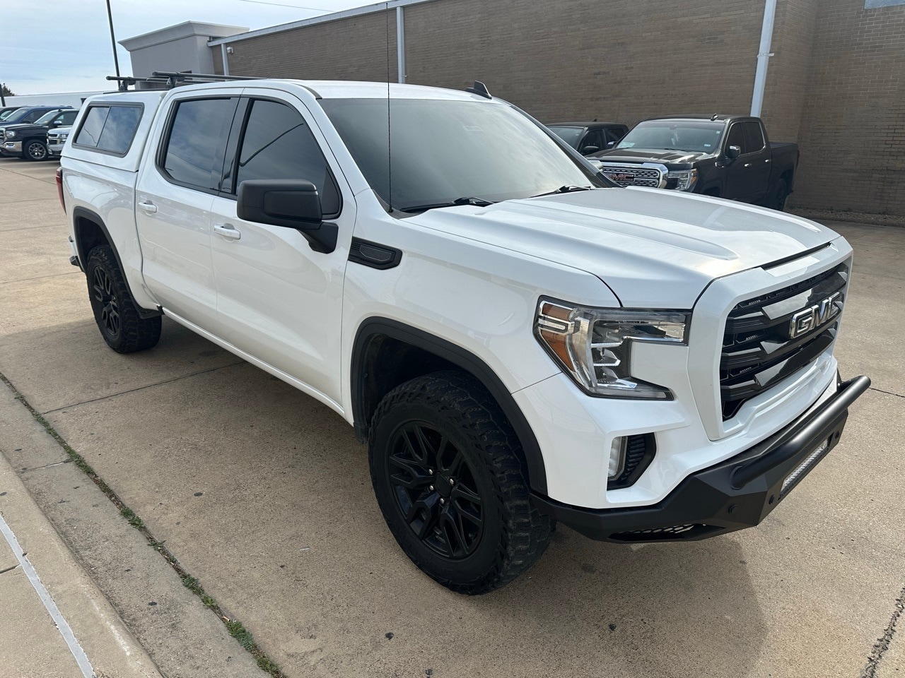 2021 GMC Sierra Base's photo