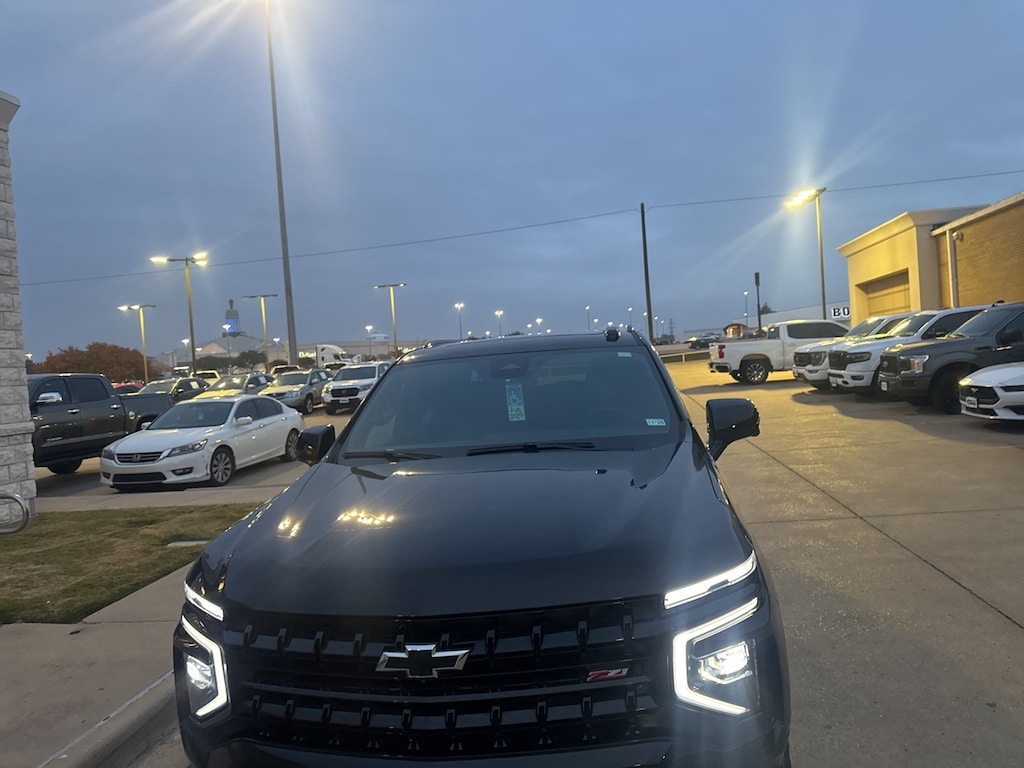 Used 2025 Chevrolet Suburban Z71 SUV