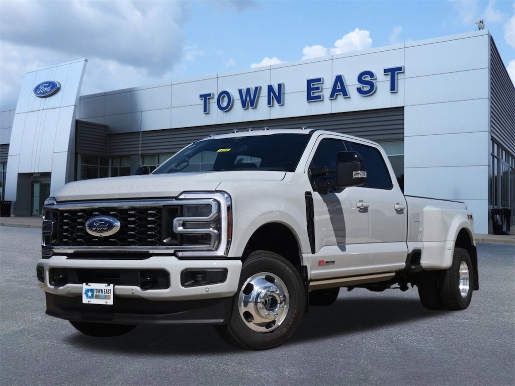 New 2026 Ford F-350  Truck Crew Cab