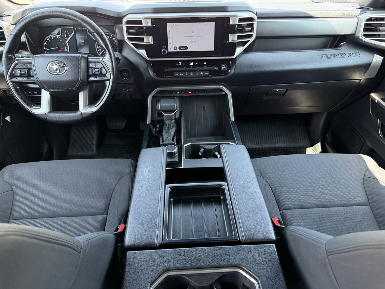2025 Toyota Tundra SR5 - Photo 9
