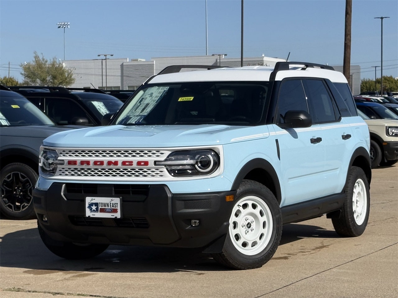 2025 Ford Bronco Sport Heritage's photo