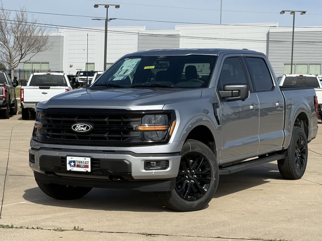 New 2026 Ford F-150 XLT Truck SuperCrew Cab