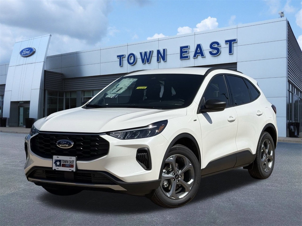 2026 Ford Escape ST-Line's photo