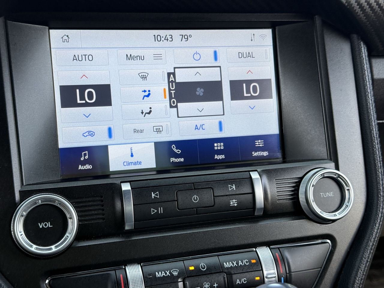 2022 Ford Mustang EcoBoost - Photo 16