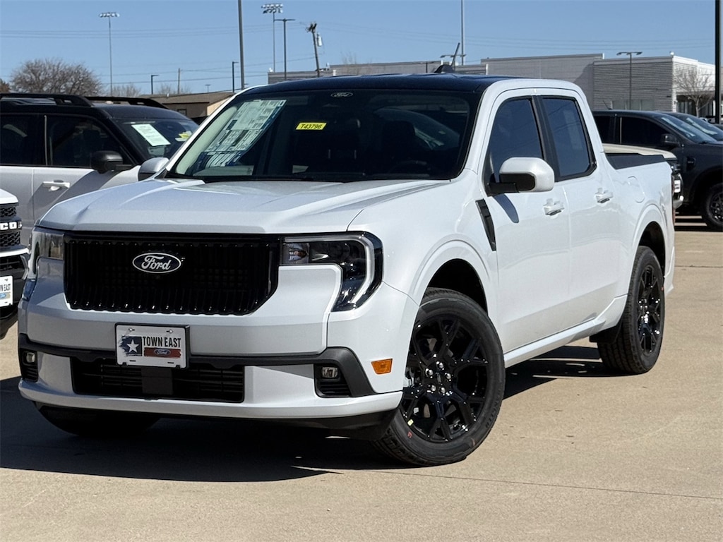 New 2026 Ford Maverick Lobo Standard Truck SuperCrew