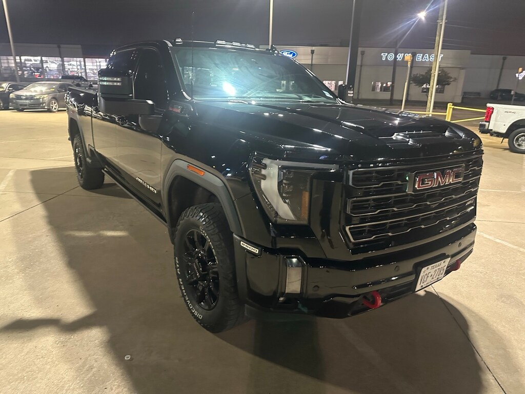 Used 2024 GMC Sierra 2500HD AT4 Truck