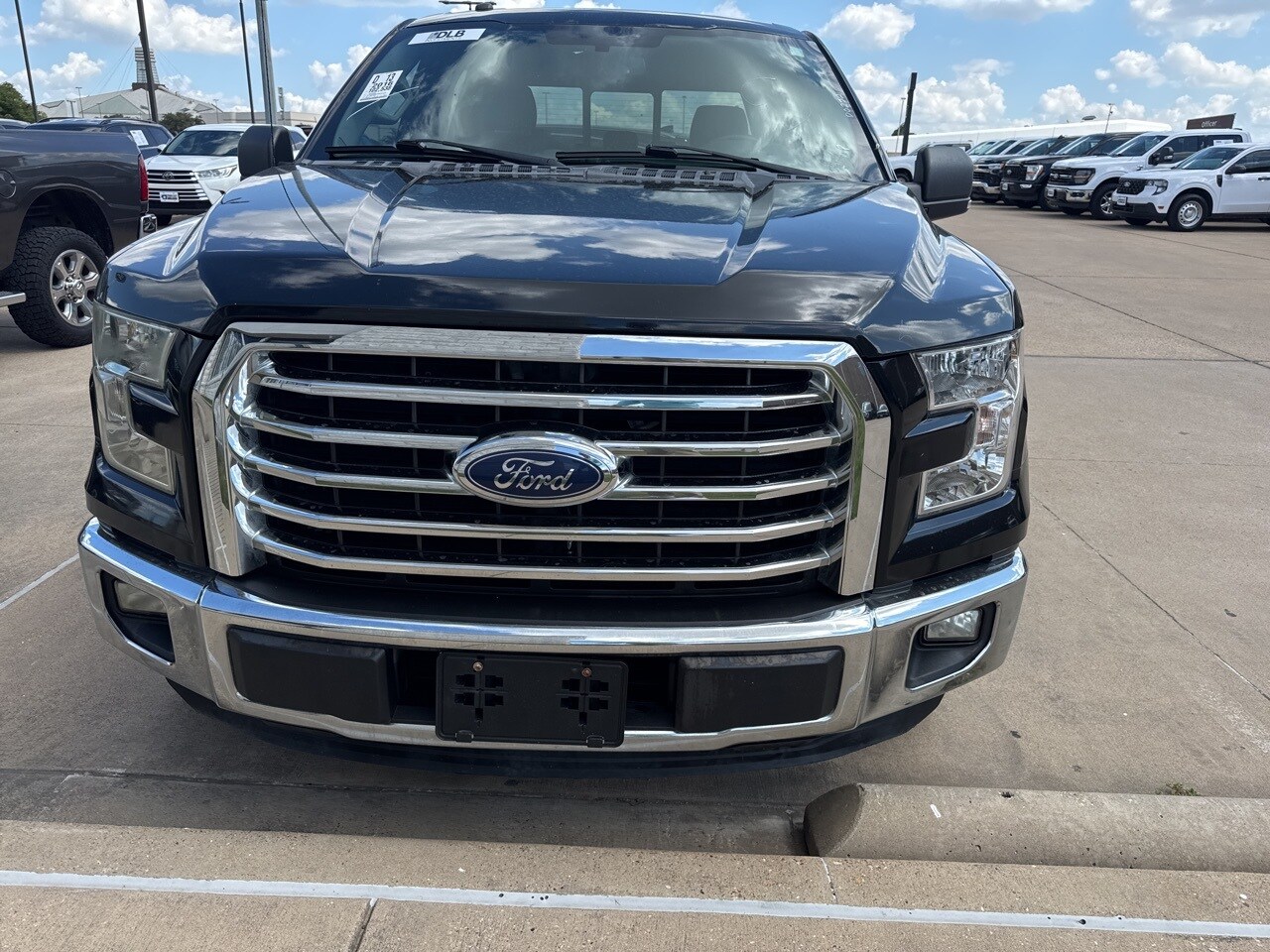 2016 Ford F-150 XLT photo 2