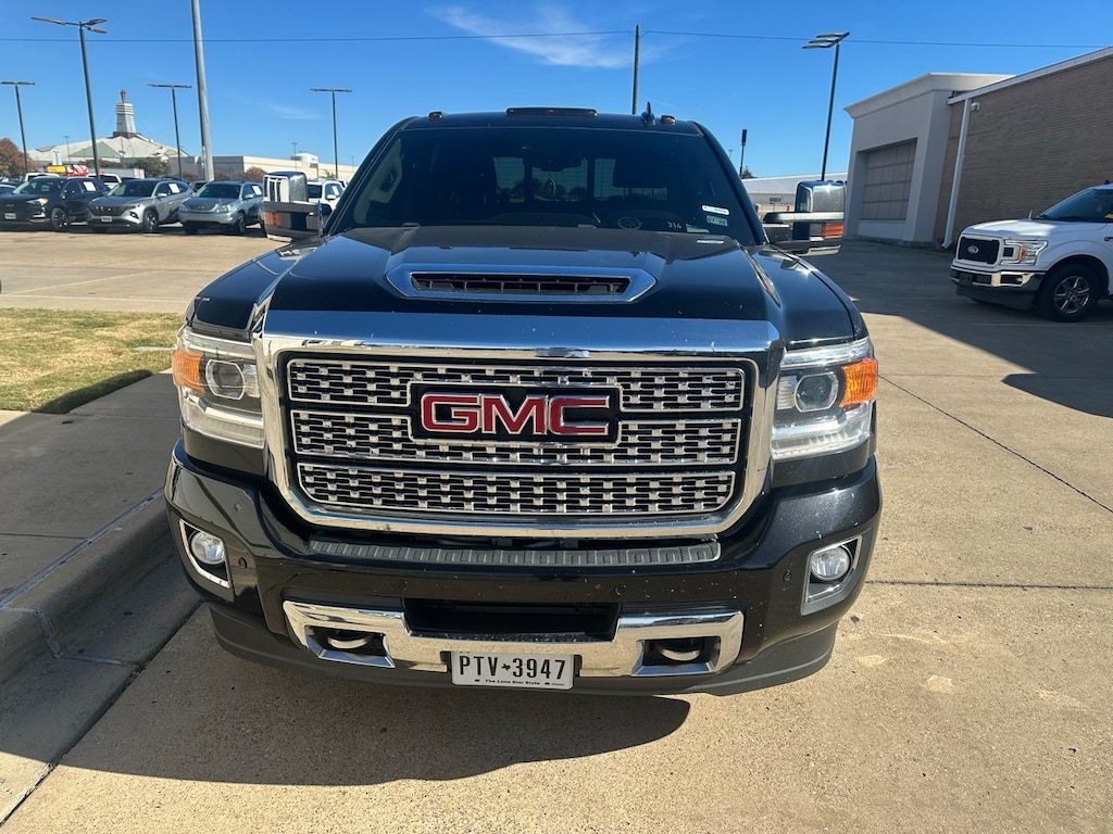 Used 2019 GMC Sierra 2500HD Denali Truck