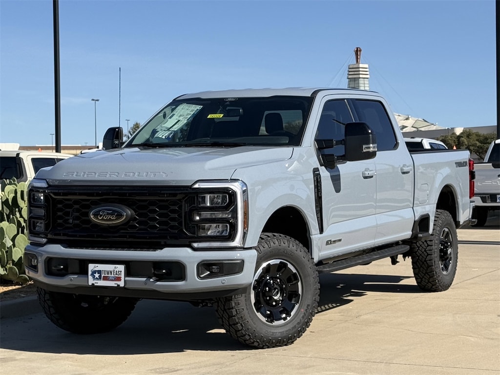 New 2026 Ford F-250 Lariat Truck Crew Cab