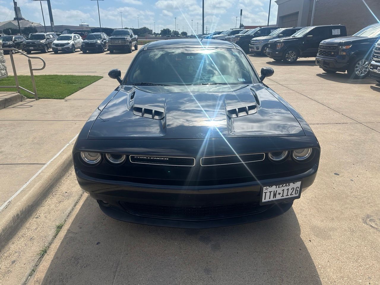 Used 2016 Dodge Challenger SXT with VIN 2C3CDZAGXGH225893 for sale in Mesquite, TX