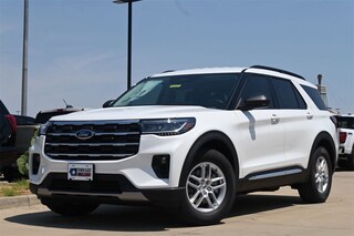 2025 Ford Explorer Active SUV