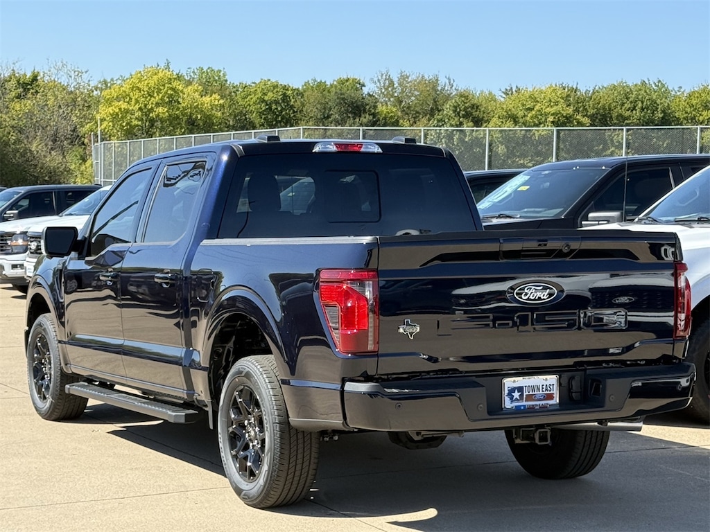New 2025 Ford F-150 XLT Truck SuperCrew Cab